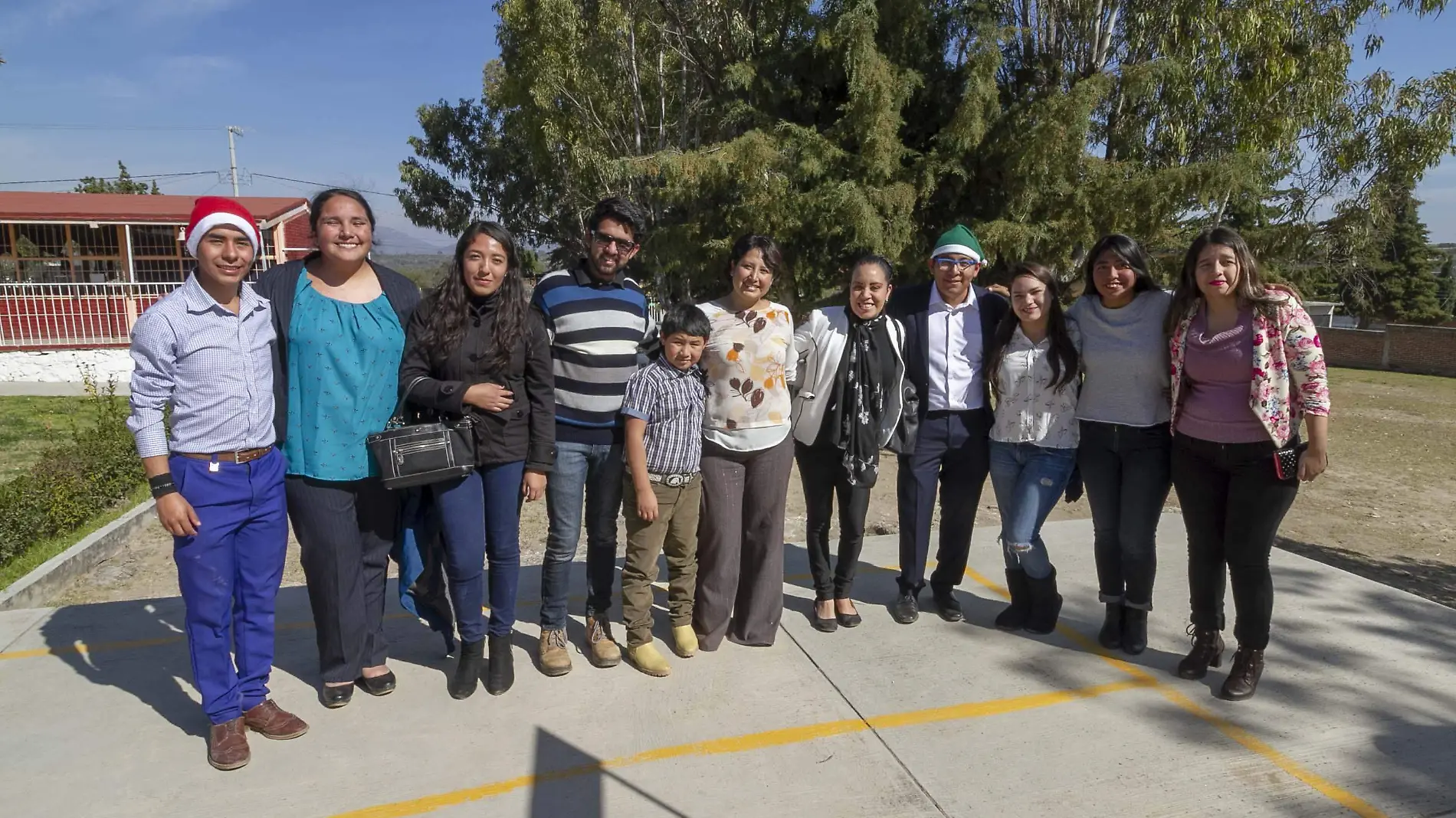 Universitarios de la Facultad de Derecho crearon el proyecto contra la migración. Foto César Ortiz